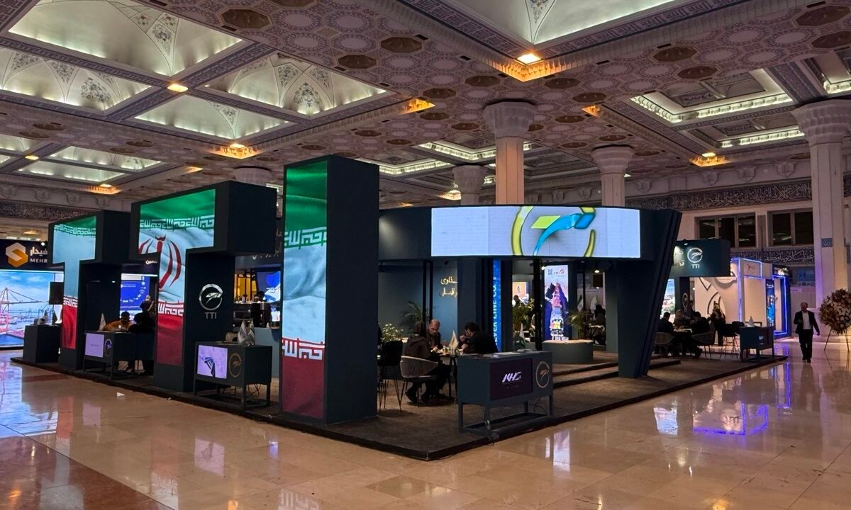 TTI Group stand, 280 m² island